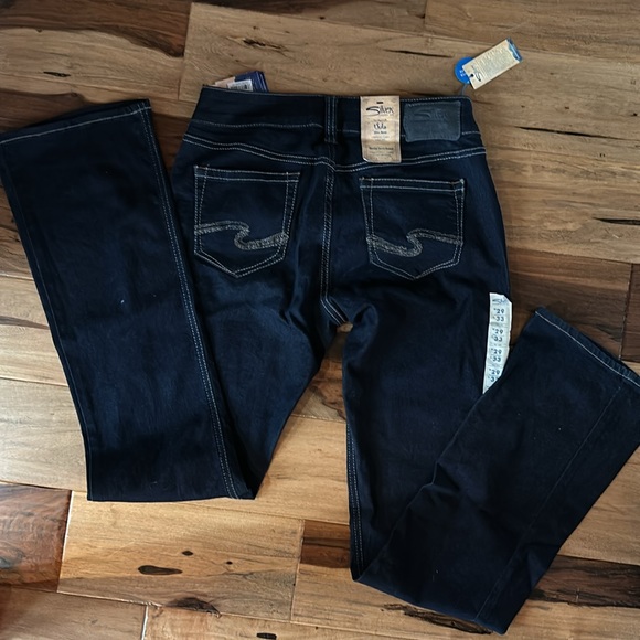 Silver Jeans Co. Suki slim boot. - Picture 3 of 5